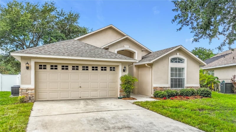 7016 Jamestown Manor Dr, Riverview, FL 33578