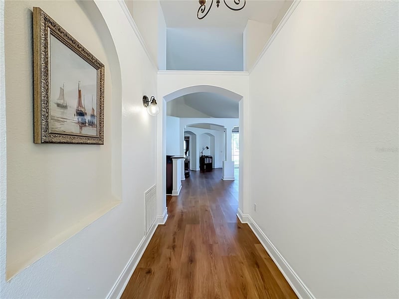 7016 Jamestown Manor Dr, Riverview, FL 33578
