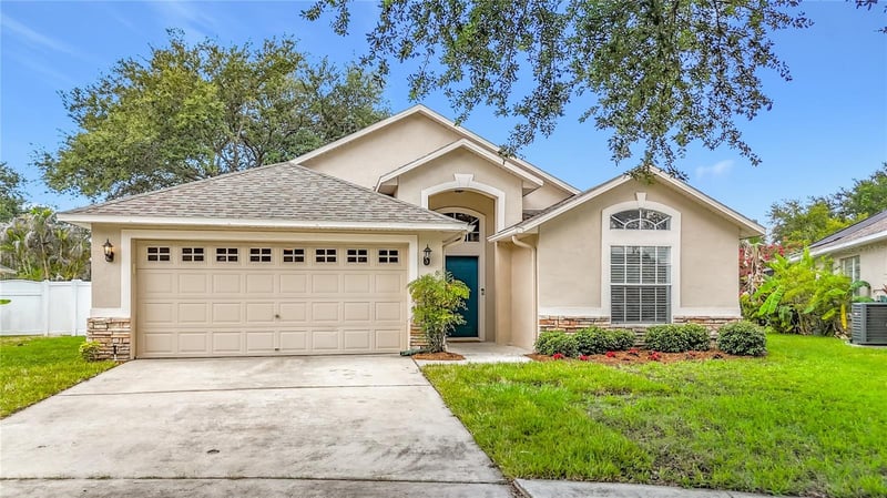 7016 Jamestown Manor Dr, Riverview, FL 33578