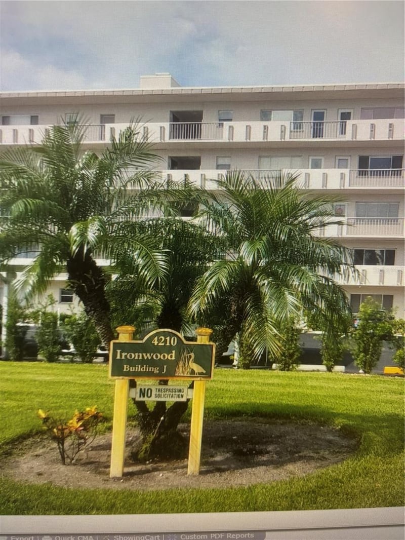 4210 Ironwood Cir #404J, Bradenton, FL 34209