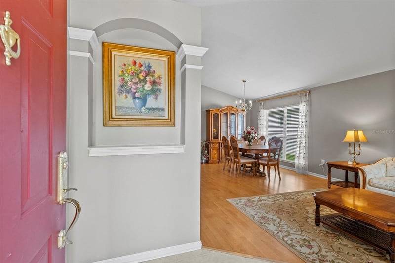 5868 War Admiral Dr, Wesley Chapel, FL 33544