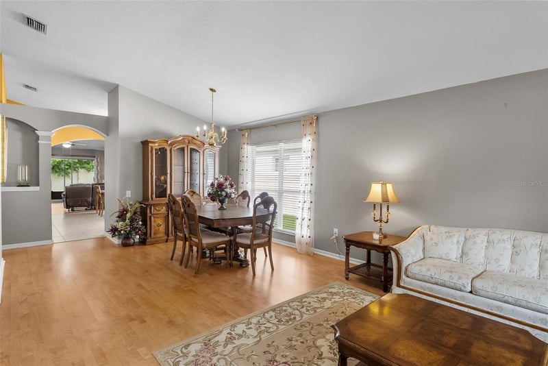 5868 War Admiral Dr, Wesley Chapel, FL 33544