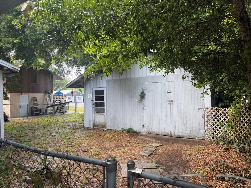 5850 Montana Ave, New Port Richey, FL 34652