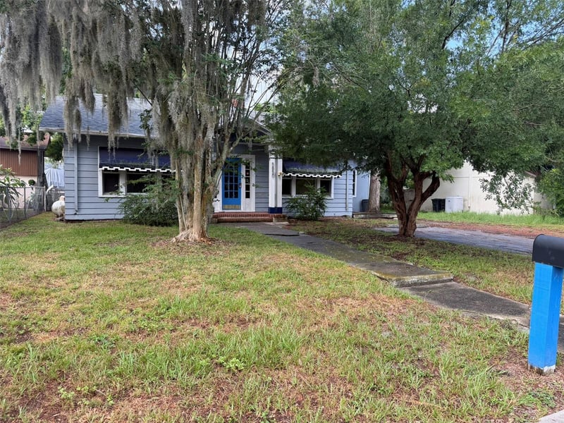 5850 Montana Ave, New Port Richey, FL 34652