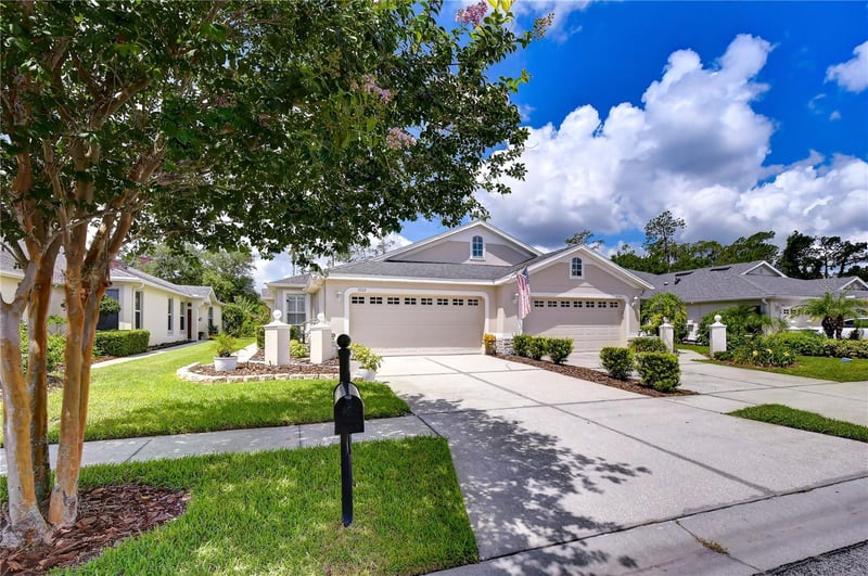 3332 Chapel Creek Cir, Wesley Chapel, FL 33544