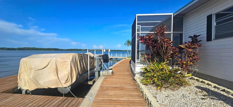 271 Colonial Blvd #11, Palm Harbor, FL 34684