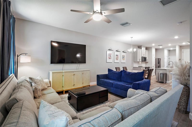 5246 Neil Dr, St Petersburg, FL 33714