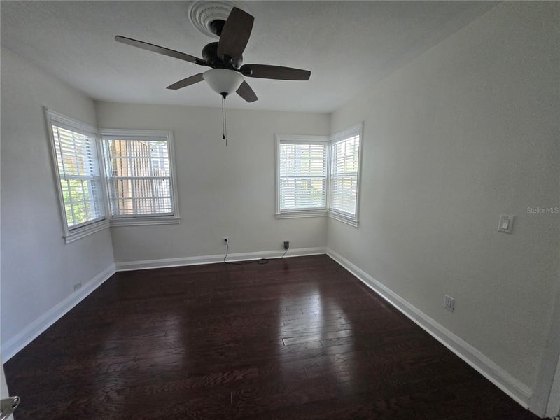 300 Idlewild Ave, Tampa, FL 33604