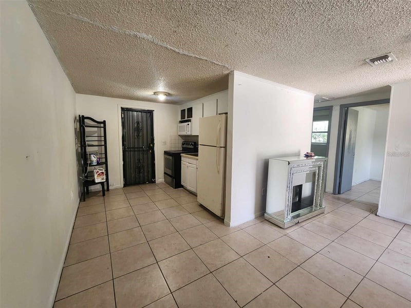 1115 Linebaugh Ave, Tampa, FL 33612