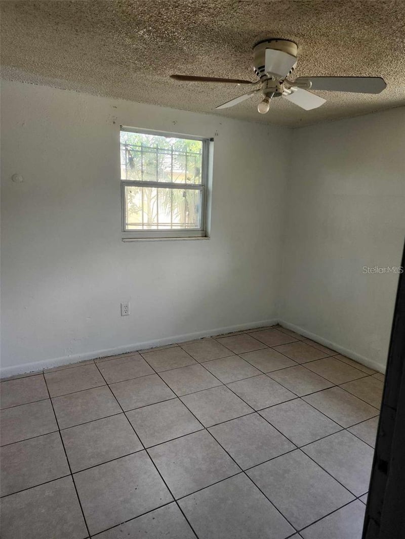 1115 Linebaugh Ave, Tampa, FL 33612