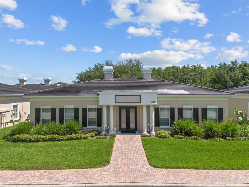 5381 Primrose Lake Cir, Tampa, FL 33647