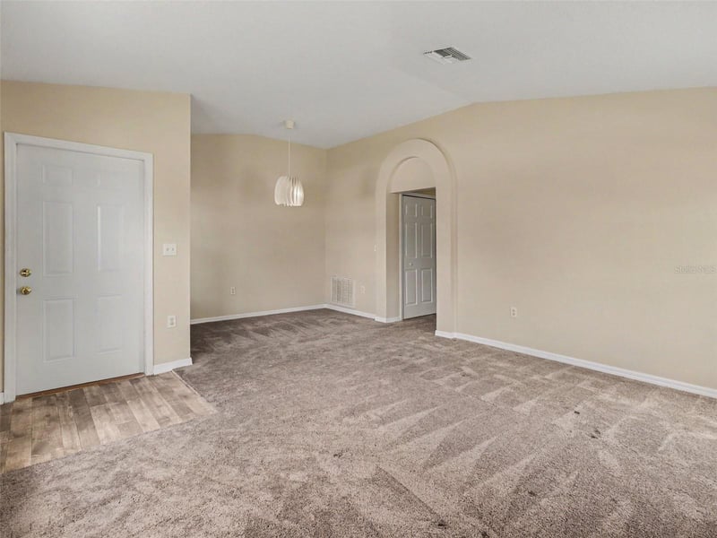 7947 Merchantville Cir, Zephyrhills, FL 33540