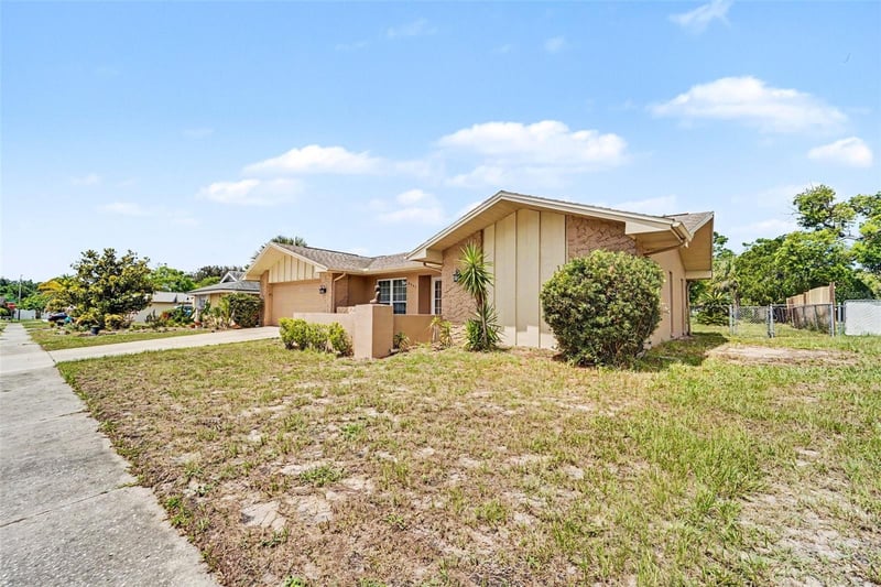 8321 Briarleaf Ct, Port Richey, FL 34668
