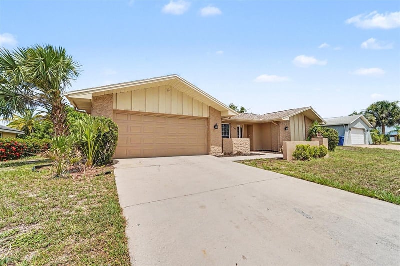 8321 Briarleaf Ct, Port Richey, FL 34668