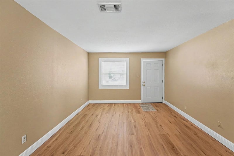 7924 Bahia Ave, Tampa, FL 33619