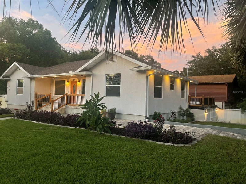 707 Glenwood Ave, Clearwater, FL 33755