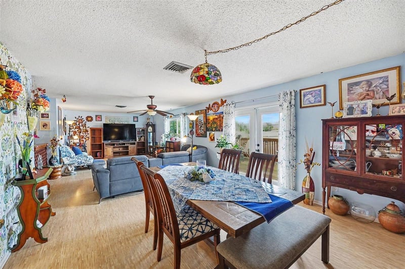 1842 Michigan Ave, St Petersburg, FL 33703