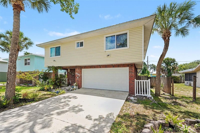 1842 Michigan Ave, St Petersburg, FL 33703