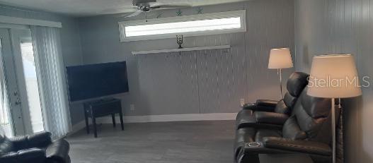 313 Danube Cir, Bradenton, FL 34207
