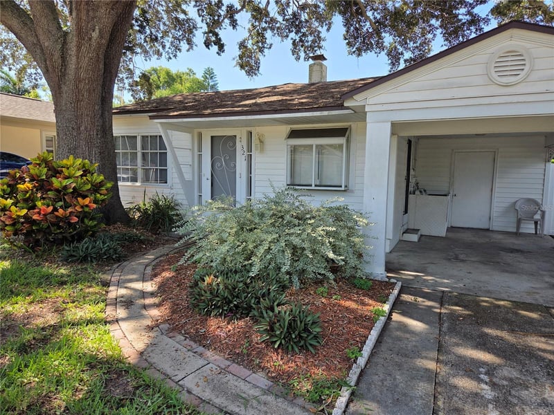 321 Wildwood Way, Clearwater, FL 33756