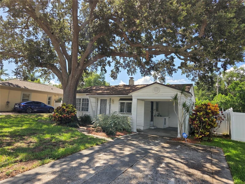 321 Wildwood Way, Clearwater, FL 33756