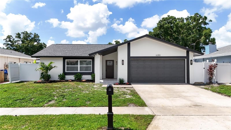 6280 104th Ave, Pinellas Park, FL 33782