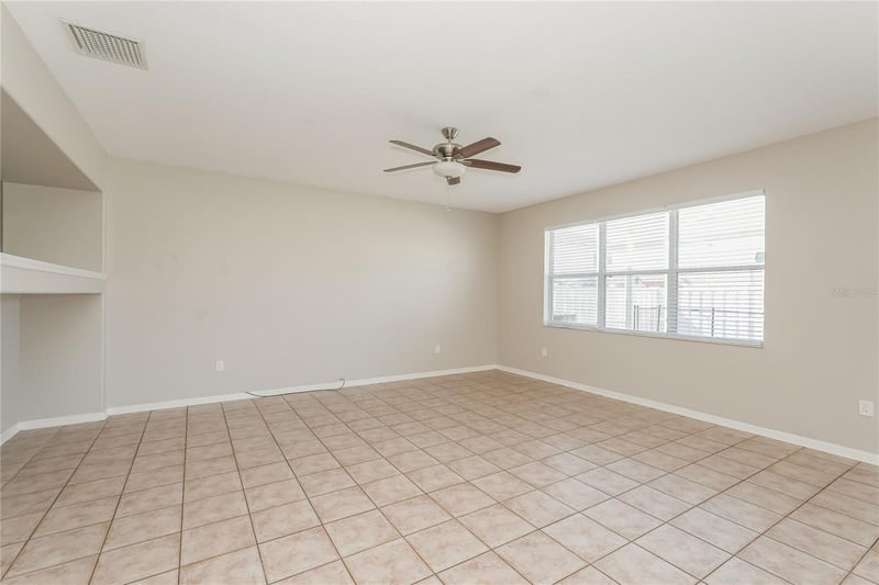 12125 Fox Bloom Ave, Gibsonton, FL 33534