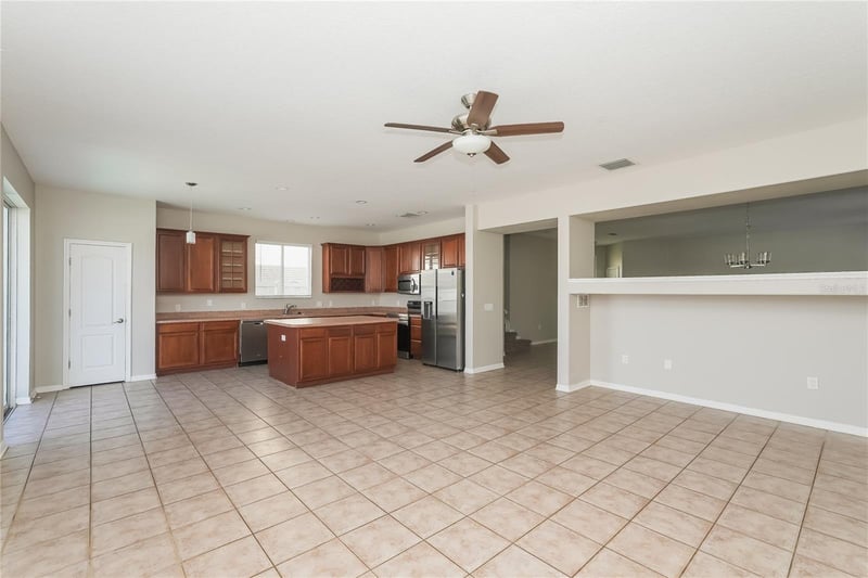 12125 Fox Bloom Ave, Gibsonton, FL 33534