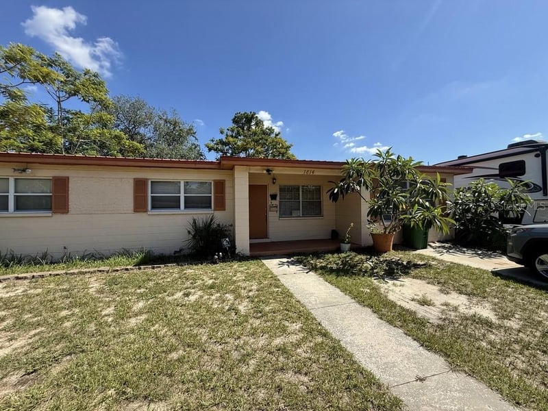 1814 Heather Ave, Tampa, FL 33612