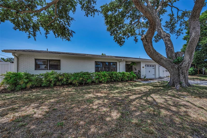 6710 32nd Ave, St Petersburg, FL 33710
