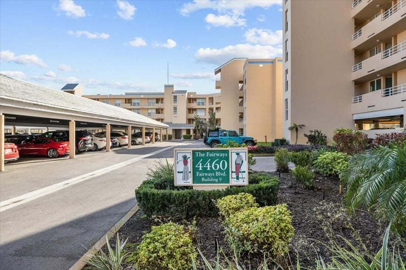 4460 Fairways Blvd #407, Bradenton, FL 34209