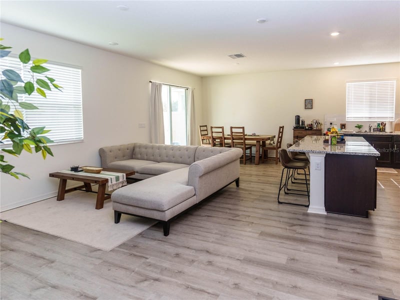 37501 Williamette Way, Zephyrhills, FL 33540