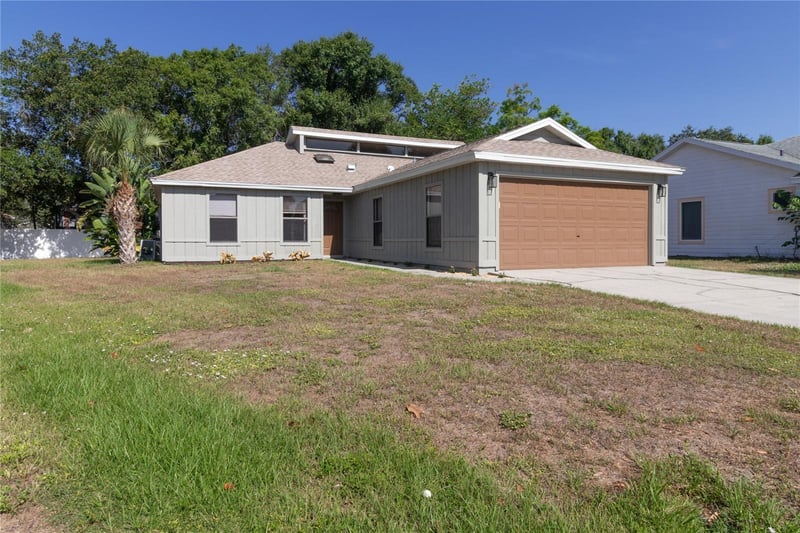 8232 Country Oaks Ct, Sarasota, FL 34243