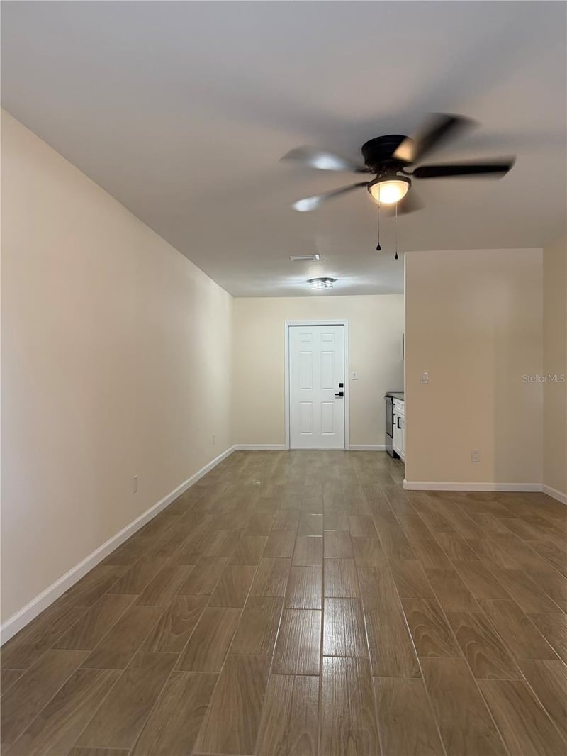 5601 16th St, Bradenton, FL 34207