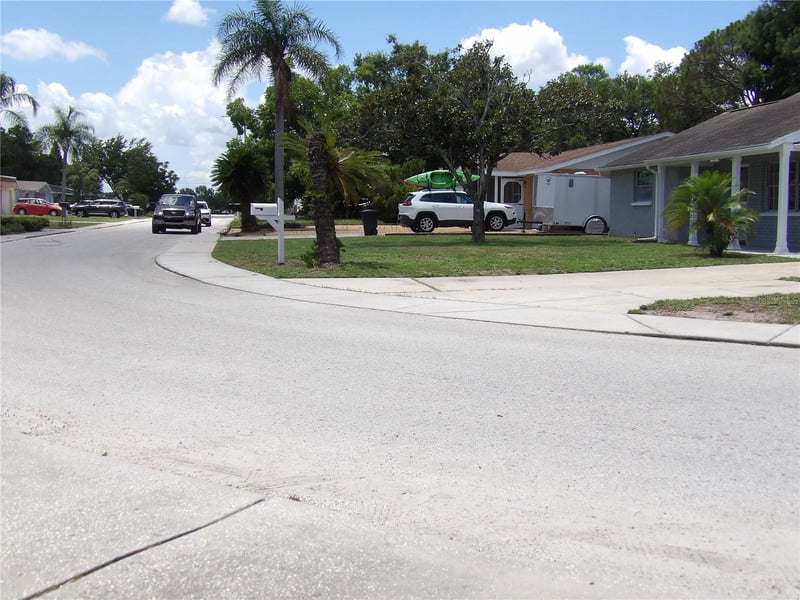 5131 Greenwood St, New Port Richey, FL 34653
