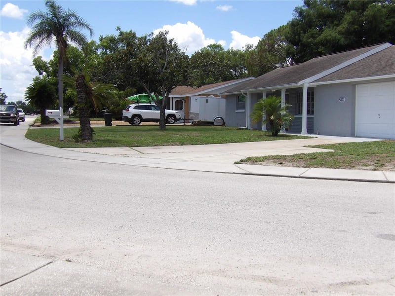 5131 Greenwood St, New Port Richey, FL 34653