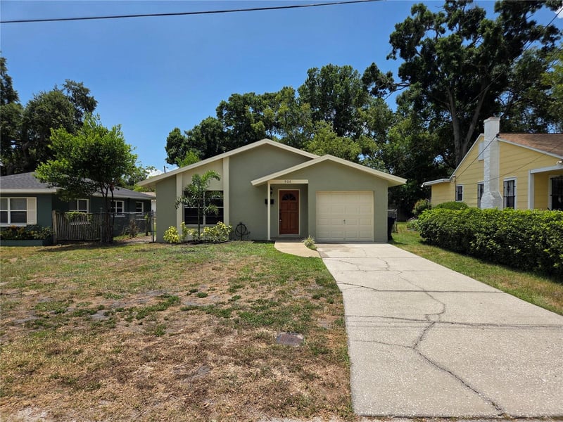 906 Braddock St, Tampa, FL 33603