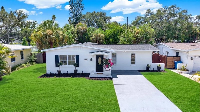 4200 Huntington St, St Petersburg, FL 33703