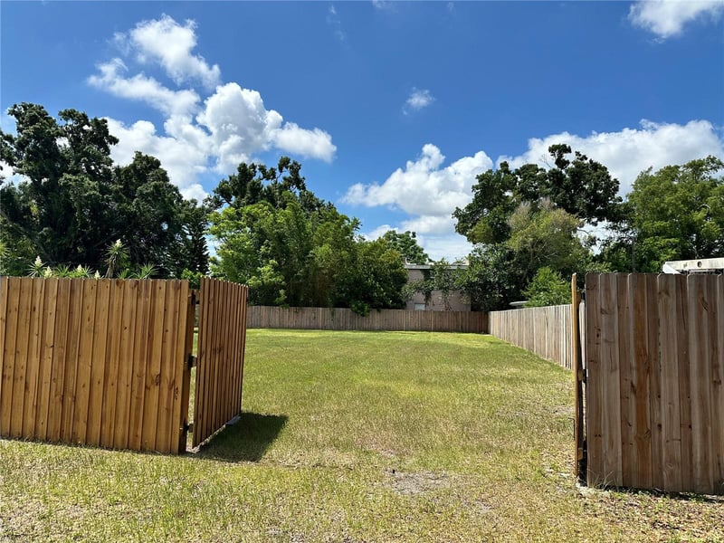 13th Ave, St Petersburg, FL 33713