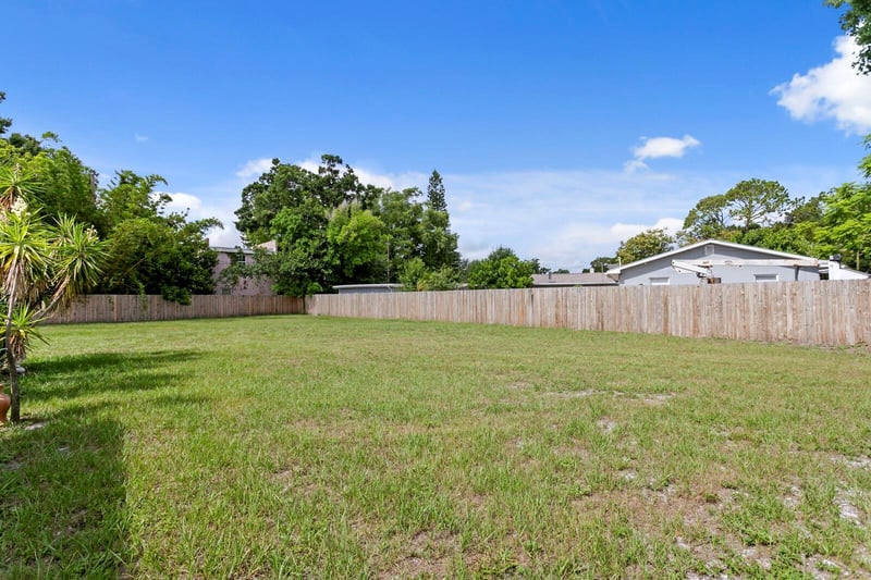 13th Ave N, St Petersburg, FL 33713