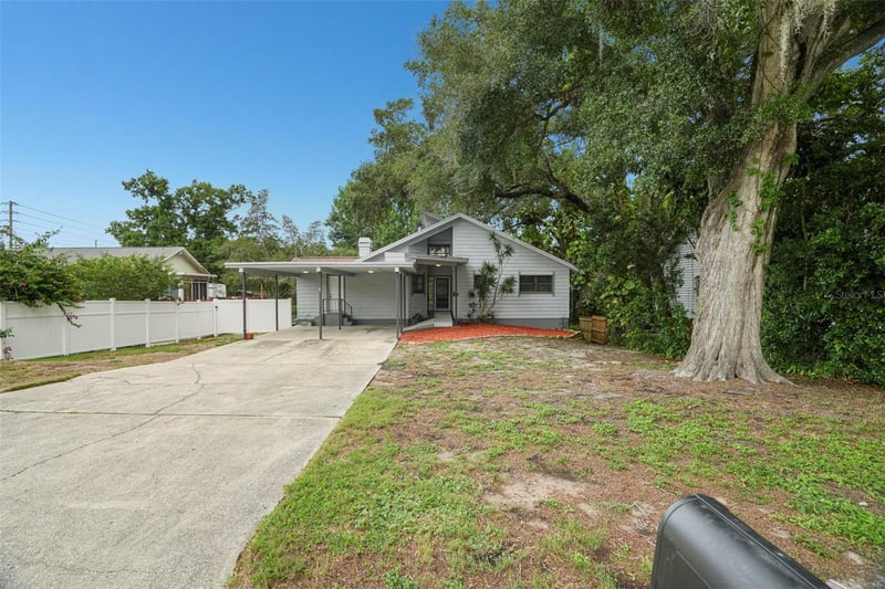 210 Edgewood Ave, Clearwater, FL 33755