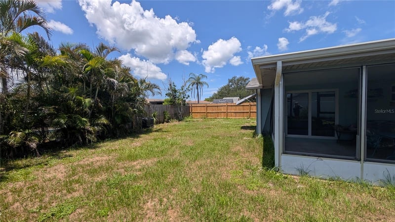 3452 Chauncy Rd, Holiday, FL 34691