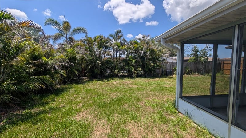 3452 Chauncy Rd, Holiday, FL 34691