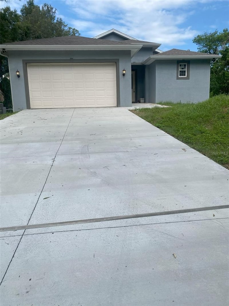 14910 Laurie Ln, Tampa, FL 33613