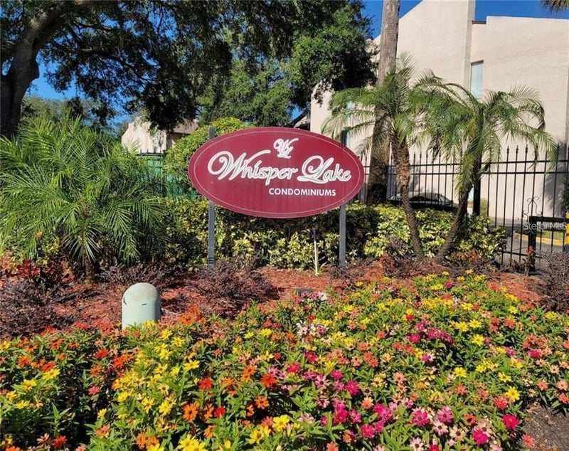 3850 Lake Dr #140, Tampa, FL 33614