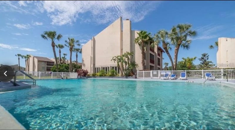 3850 Lake Dr #140, Tampa, FL 33614