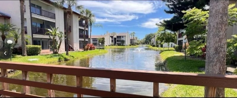 3850 Lake Dr #140, Tampa, FL 33614