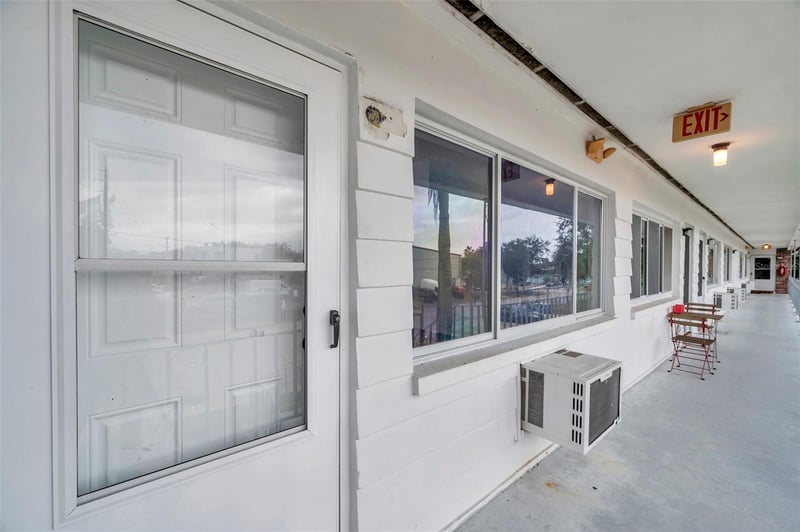 2366 Shelley St #10, Clearwater, FL 33765