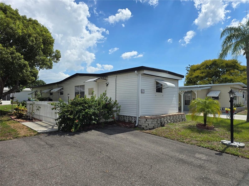 5316 53rd Ave #A21, Bradenton, FL 34203
