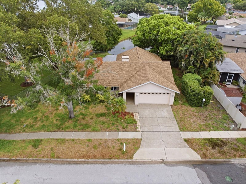 9743 106th Ave, Largo, FL 33773